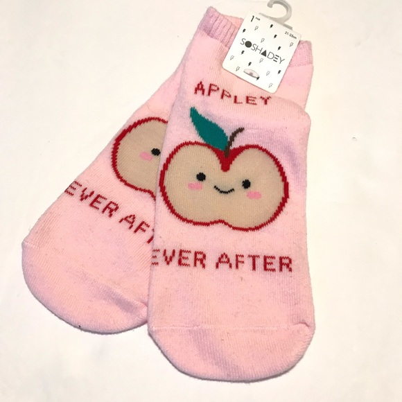 Forever 21 Socks Appley After Print Pink Ankle NWT - Picture 3 of 3